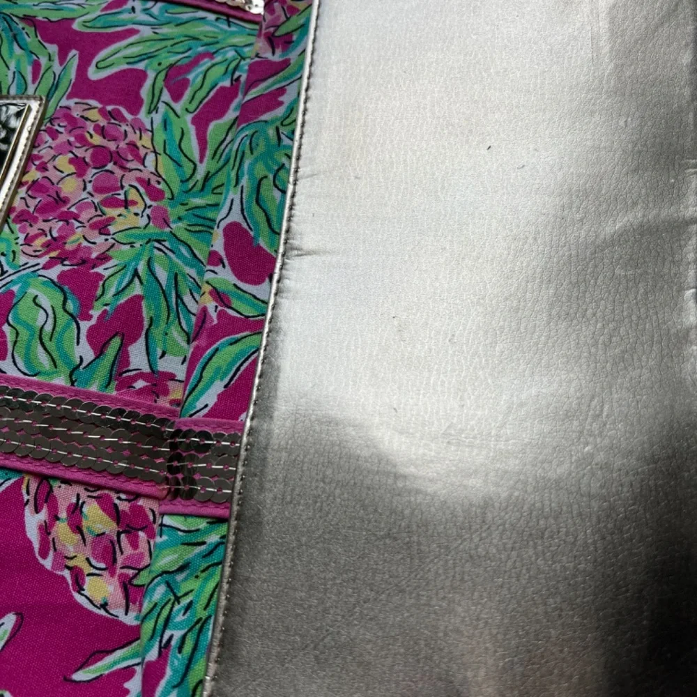 Lilly Pulitzer Spike the Punch Sequin Tote - Picture 7 of 9